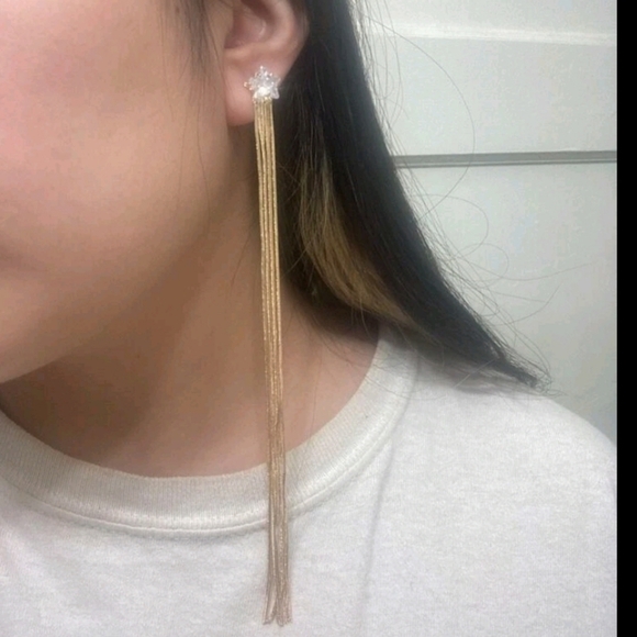 💖 2/$30 Shooting Star rhinestone boho stud long gold tone tassel drop earrings - Picture 4 of 17